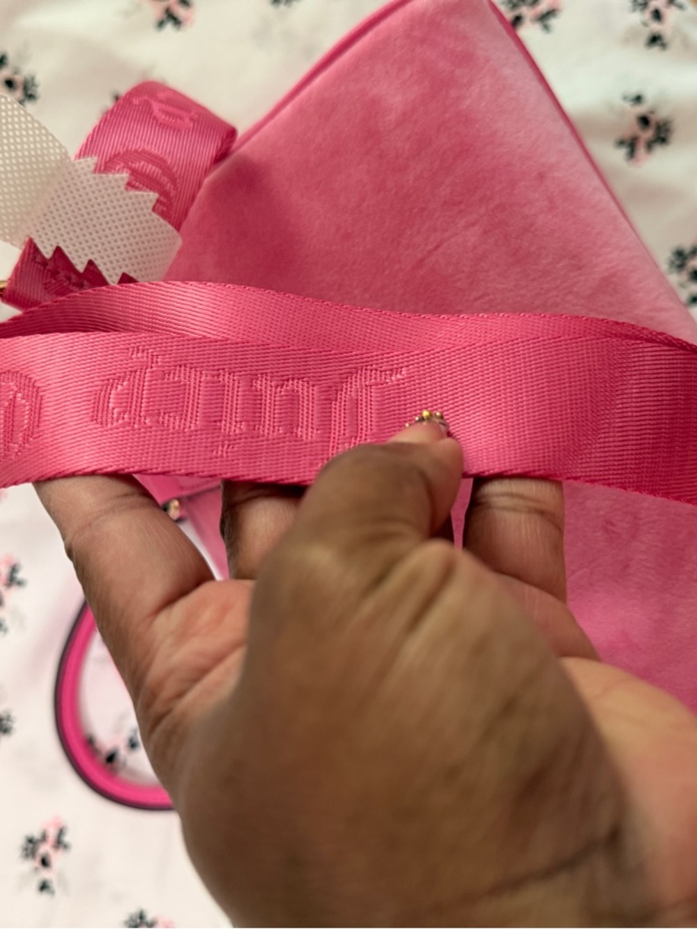 Juicy Couture Obsession Hot Pink Velvet Crystal Logo Satchel - Picture 8 of 9